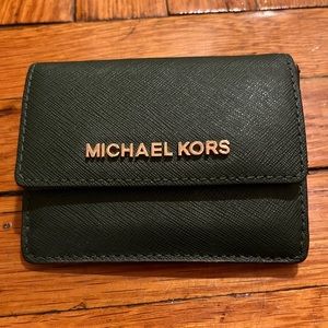 Beautiful green Michael Kors small wallet - like new